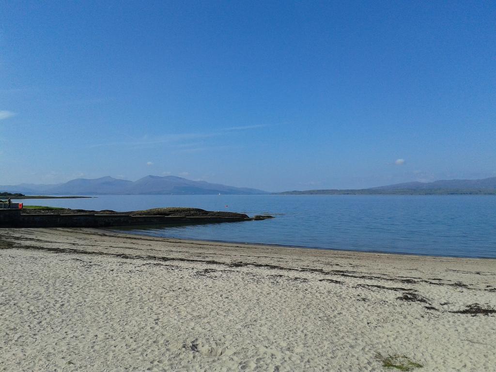 Oban Youth Hostel Экстерьер фото The bay of Portencross
